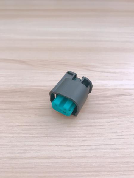 Female Plastic Waterproof Auto Wire Connectors 2 Pin Waterproof Electrical Terminals