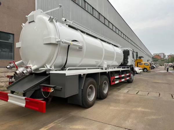 SEWAGE TRUCK HOWO HEAVY DUTY 6 WHEELS 10CBM SEWAGE SUCTION SEWAGE TRUCK LEFT HAND DRIVING
