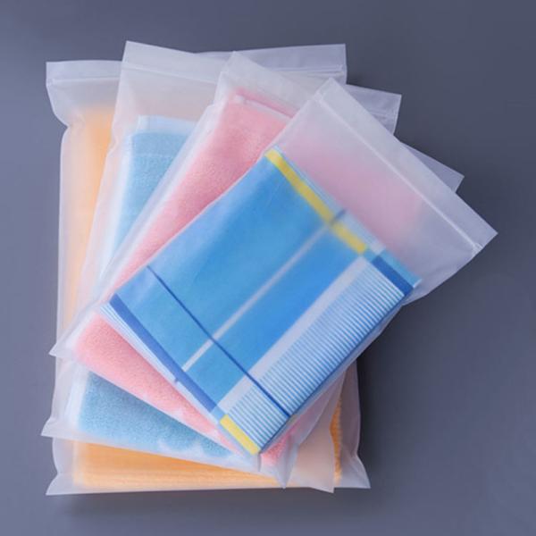 Fermeture à glissière mate Sacs d'emballage personnalisés biodégradables pour T-shirt Vêtements de bain