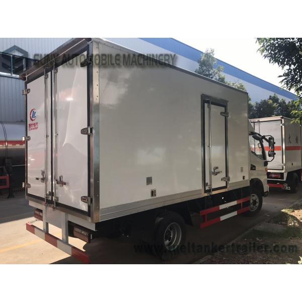 1-4 Ton JAC 4x2 Light Refrigerator Van Truck / Dry Box Van Cargo Truck 3308 Mm Wheel Base