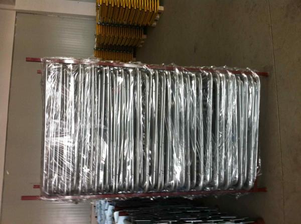 Zinc Plated Scaffolding Sign Board Frame / Safety Sign Board Snap Frames 36 x 24