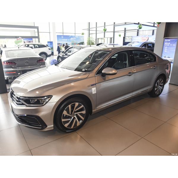 116KW Total Motor Power 2022 Magotan Plug-in Hybrid GTE Luxury 4-Door 5-Seater Vehicle