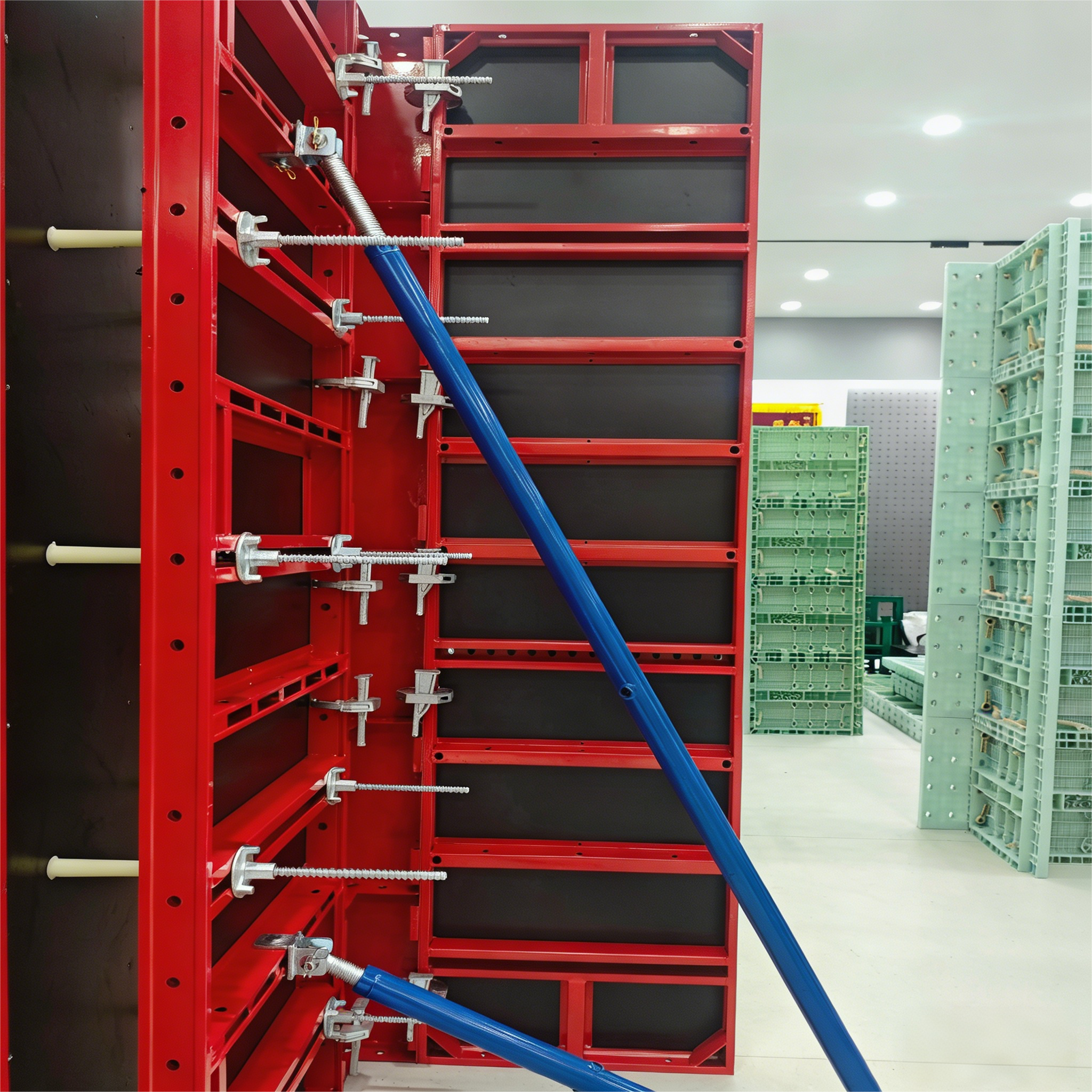 Red Aluminium Formwork Lightweight Metal Column Formwork With Early Stripping System