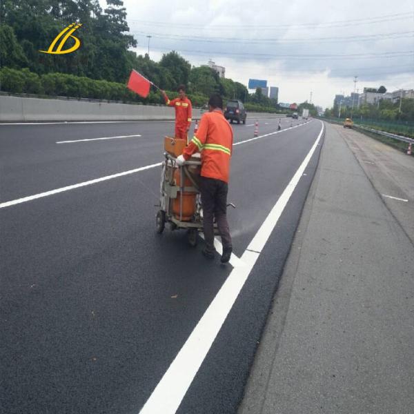 Bon nivellement Peinture de marquage routier à fusion à chaud 5% Perles de verre pré-mélangées Durable