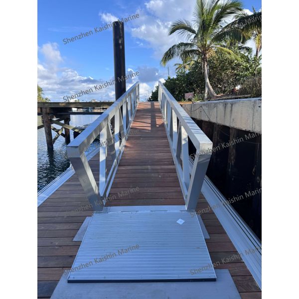 Marine Aluminum Gangway with 1.1m Height Handrails and WPC Decking for Floating Dock Access