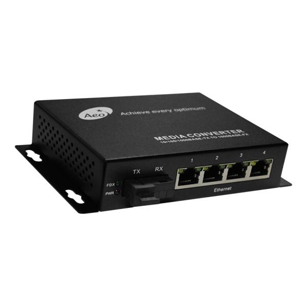 Волокно IP30 к локальным сетям конвертера 4 средств массовой информации локальных сетей с 1 портом волокна