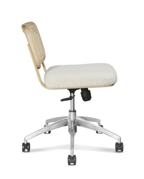 Cane Executive Rattan Office Chairs 0.121CBM  PP Height Adjustment  For Home 360 Deg