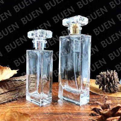 Garrafa de perfume portátil luxuosa personalizada do retângulo da garrafa do pulverizador de perfume do vidro
