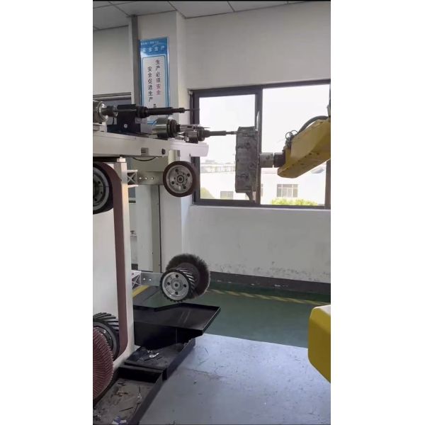 6 Axis Edge Deburring Machine 220V for Die Cast Aluminum Alloy