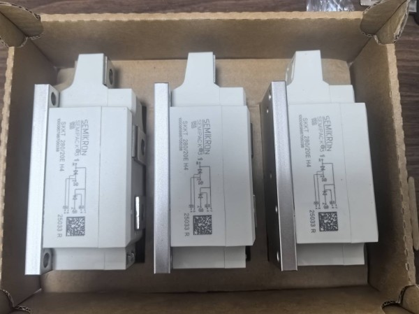 SEMIKRON SKKT280/20E H4 Thyristor Module 2100V 280A Dual SCR Power Module