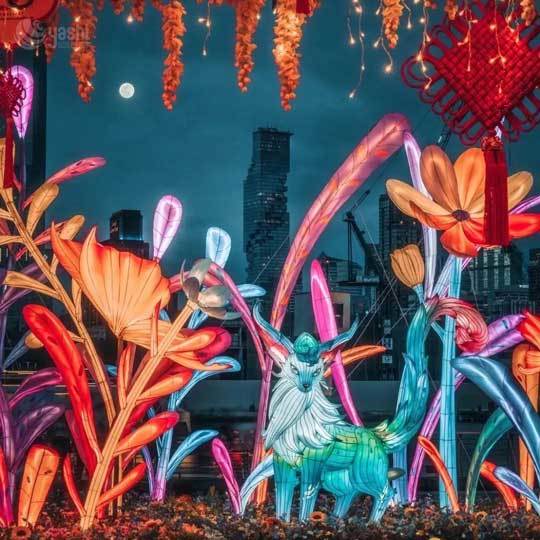 Giant Mythical Beast Chinese Lantern | Customizable Festival Light Sculpture for Light Festivals, Shopping Malls & Events