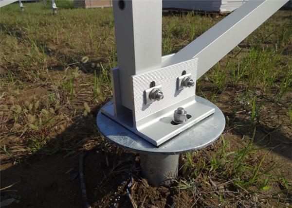 Pilhas de aço do parafuso do painel solar do picovolt, pilhas concretas do parafuso da montagem de alumínio da terra de quadro do apoio