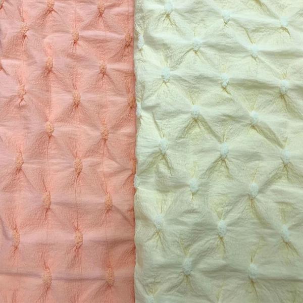 Breathable 57 inch Jacquard Woven Fabric 150-280gsm Bubble Knit Fabric