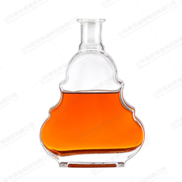 1L Creative Glass Bottle for Alcoholic Beverages Glass Lid Custom Label Transparent
