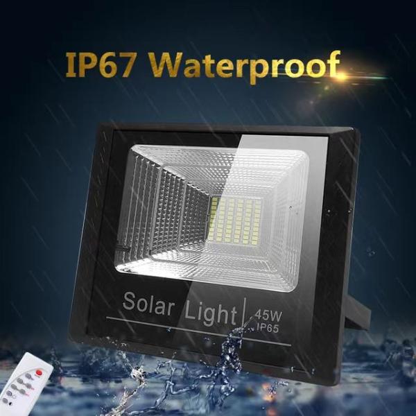 Lamp Luminous Flux lm 300-800 Solar Charging Floodlight for Warehouse and Stadium