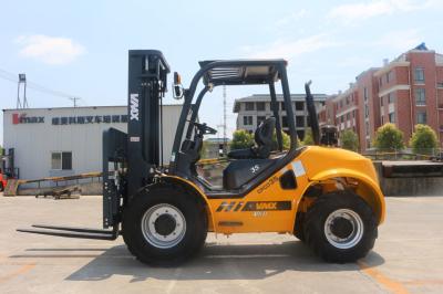 3.5 Tonne Compact 4WD Diesel Rough Terrain Forklift Yanmar 4TNE98(EUIII) Japanese Engine