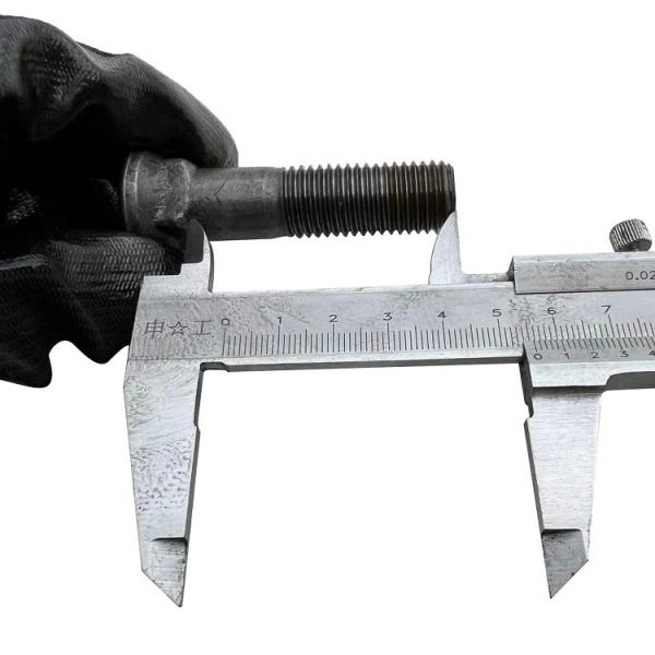 Din931 Track Shoe Bolt Dozer Undercarriage Parts Corrosion Resistance 