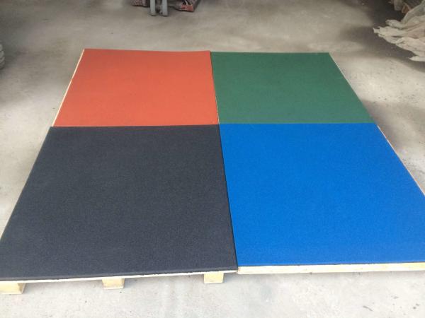 Black Outdoor Rubber Floor Lightweight Playground Rubber Tiles 15mm 20mm 25mm 30mm 40mm 50mm
