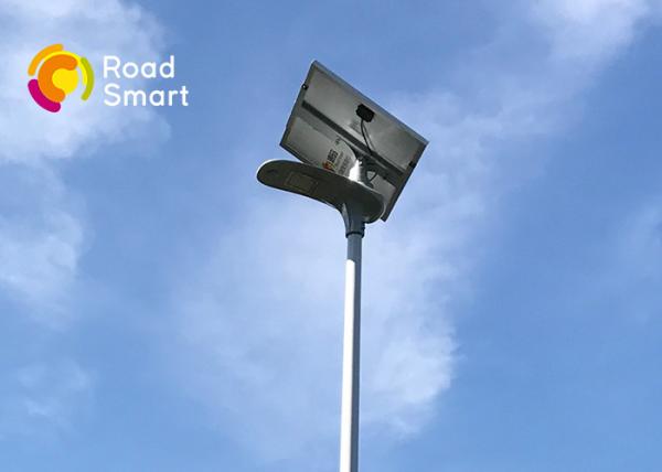 High Efficiency Solar Powered Led Yard Lights , Solar Panel Outside Lights ODM OEM Service