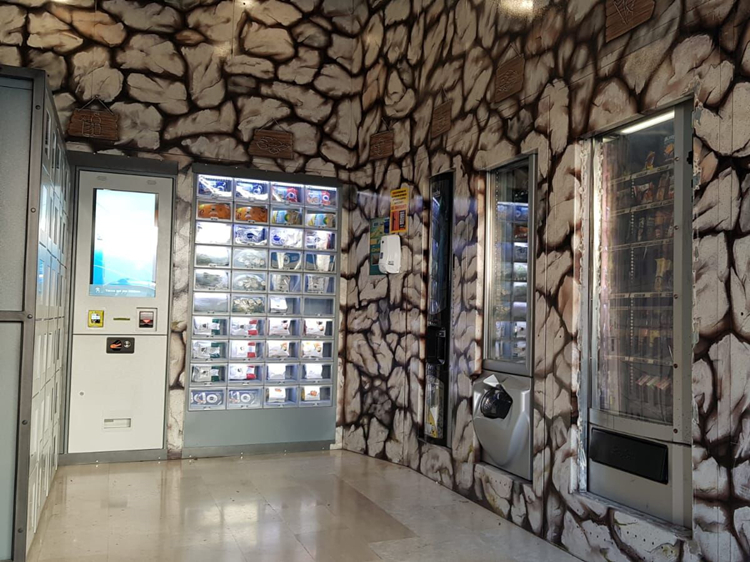 эффективные Refrigerated шкафчики еды Winnsen автомата 240V умные