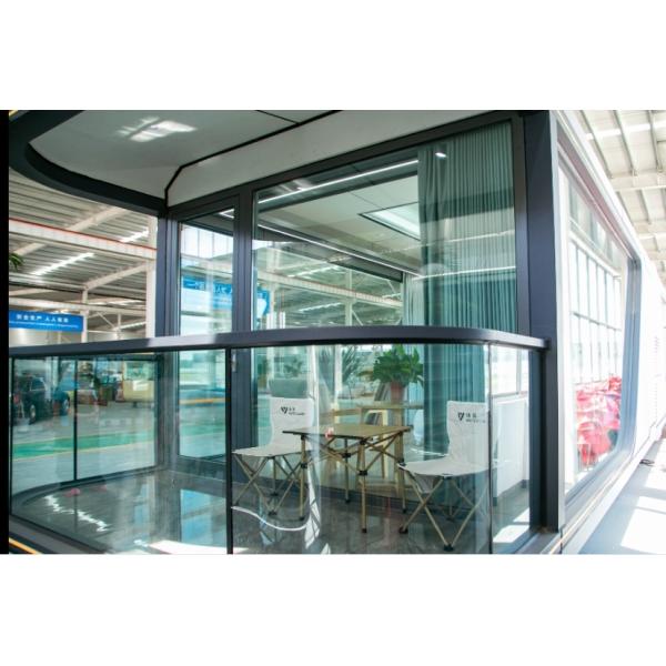 Compact Waterproof Space Cabin Villa Luxury Hotel Vacation Villa With Balcony And Living Room