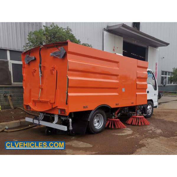 N Series 130hp 7cbm ISUZU Road Sweeper Truck Road Washing Truck 70000L