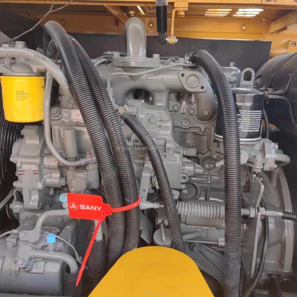 Haute efficacité de travail utilisée Sany Excavator SY95C avec pompe hydraulique originale 9000 KG