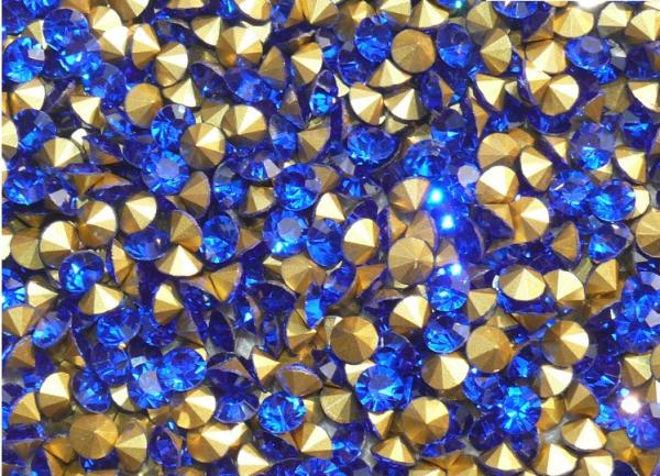 Jewelry pendant  China supplier ,charming  faker , stones fake crystal for  lapel pin / medal / badgesjewelry