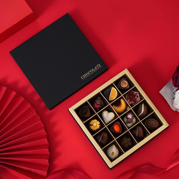 Chick personnalisé carton boîte cadeau faite à la main pour emballer des bonbons cadeau