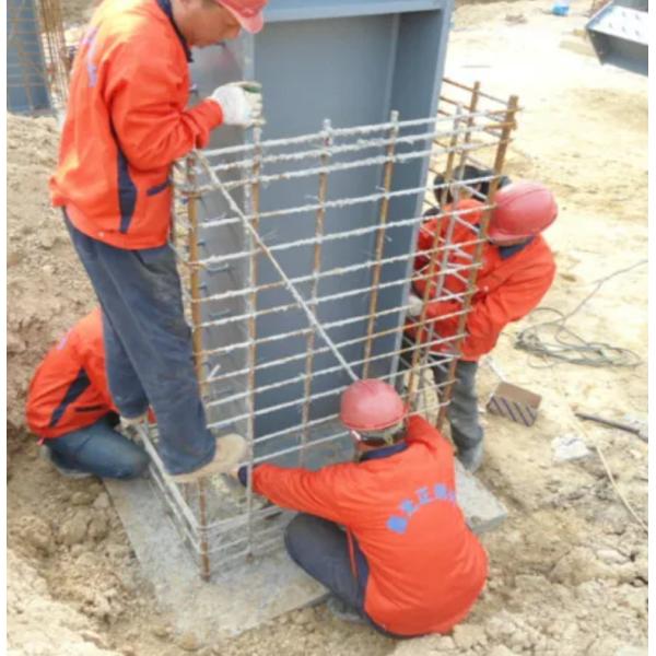 Galvanized Light Construction Steel Structure Prefabricated With Convenient Transportation