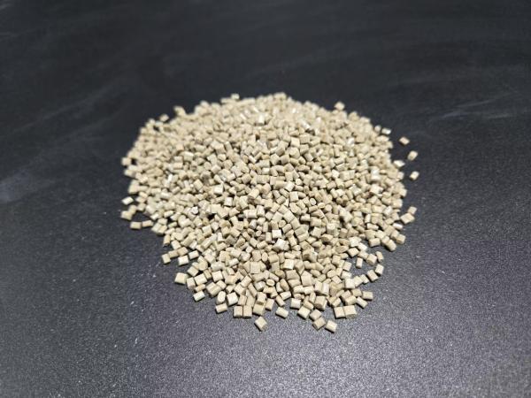 Carbon Fiber PEEK Pellets 30% Carbon Fiber Wear-resistant For Mechanical Parts