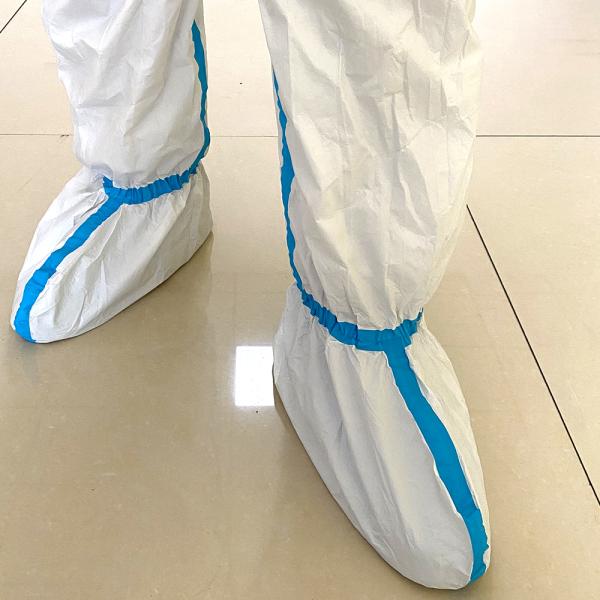 En14126 Microporous SF Overall Protective Clothing PP PE Laminated Full Body Gown