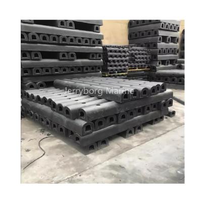 Flexible and Tough D-Type Rubber Fenders for Docking Systems