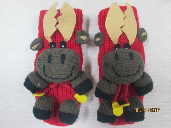 Acrylic Bootie Socks Indoor Floor Socks for Winter--Gilrs lovely gifts for birthday and Chiristmas