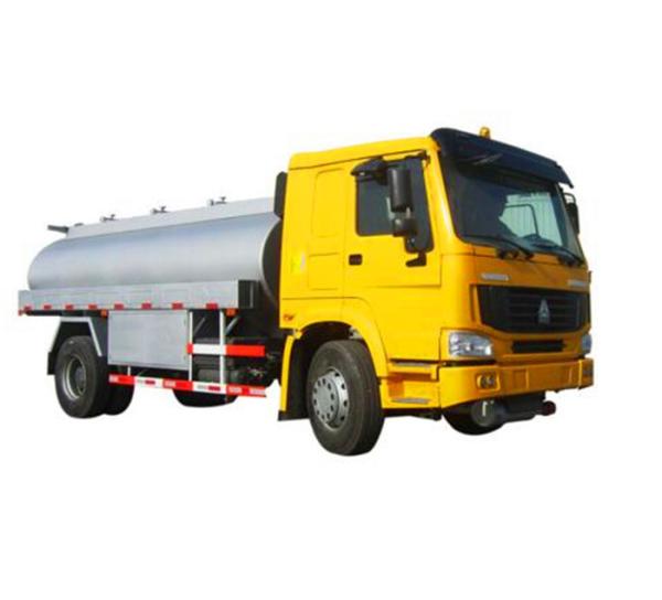 Steering Wheel Computer Refueling Vehicle / Refuel Truck For Gas