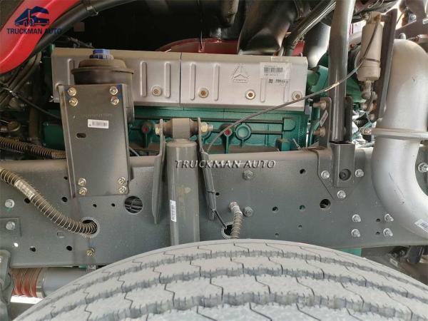60 Ton 371Hp LHD Driving Sino Tractor Truck Howo Series