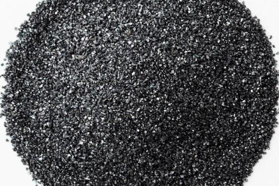 Faibles impuretés SiC carbure de silicium Haute dureté Résistance à l'abrasion Pour la métallurgie