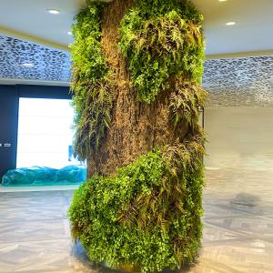 Fogo - decoração artificial do shopping da planta da coluna das árvores da