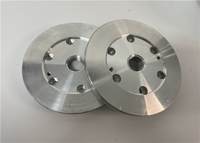CNC ISO частей автомобиля ODM 0.02mm куя подвергал части механической обработке металла