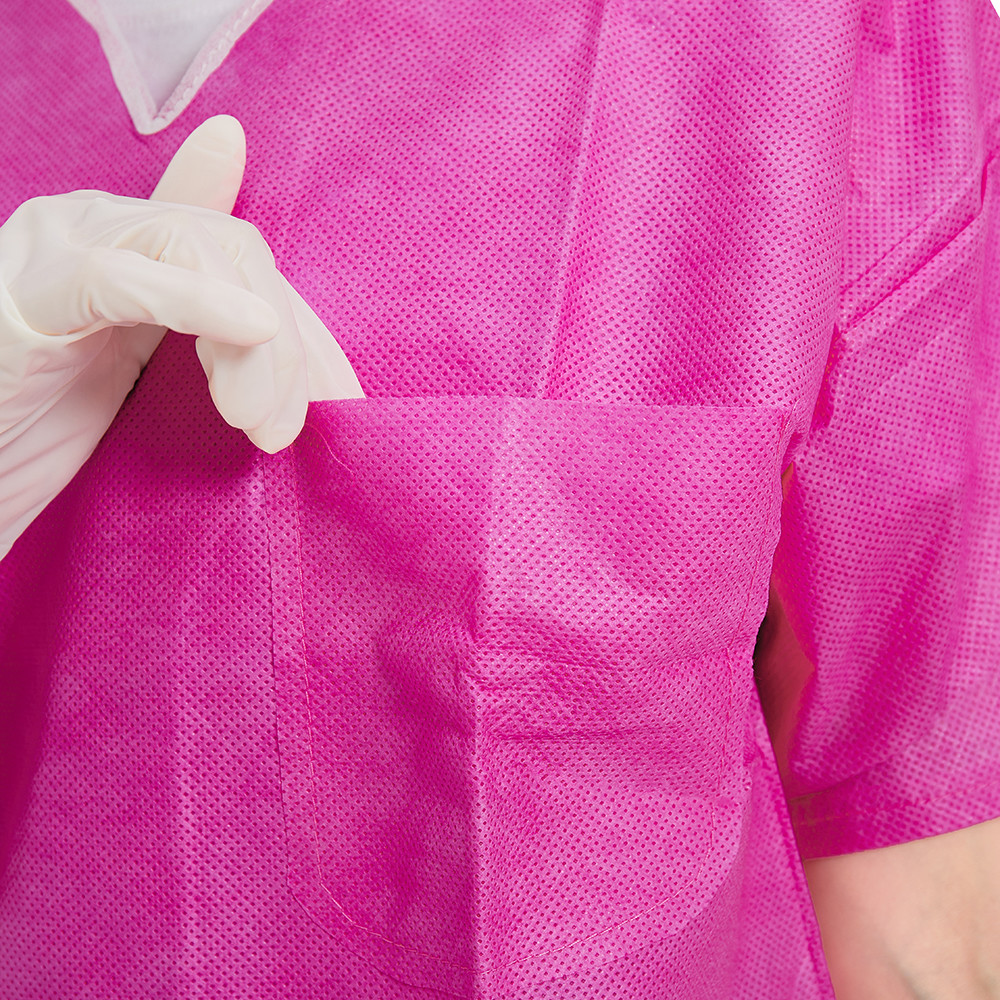 Медицинские устранимые Scrub одевают рукав воротника не сплетенной ткани v короткий