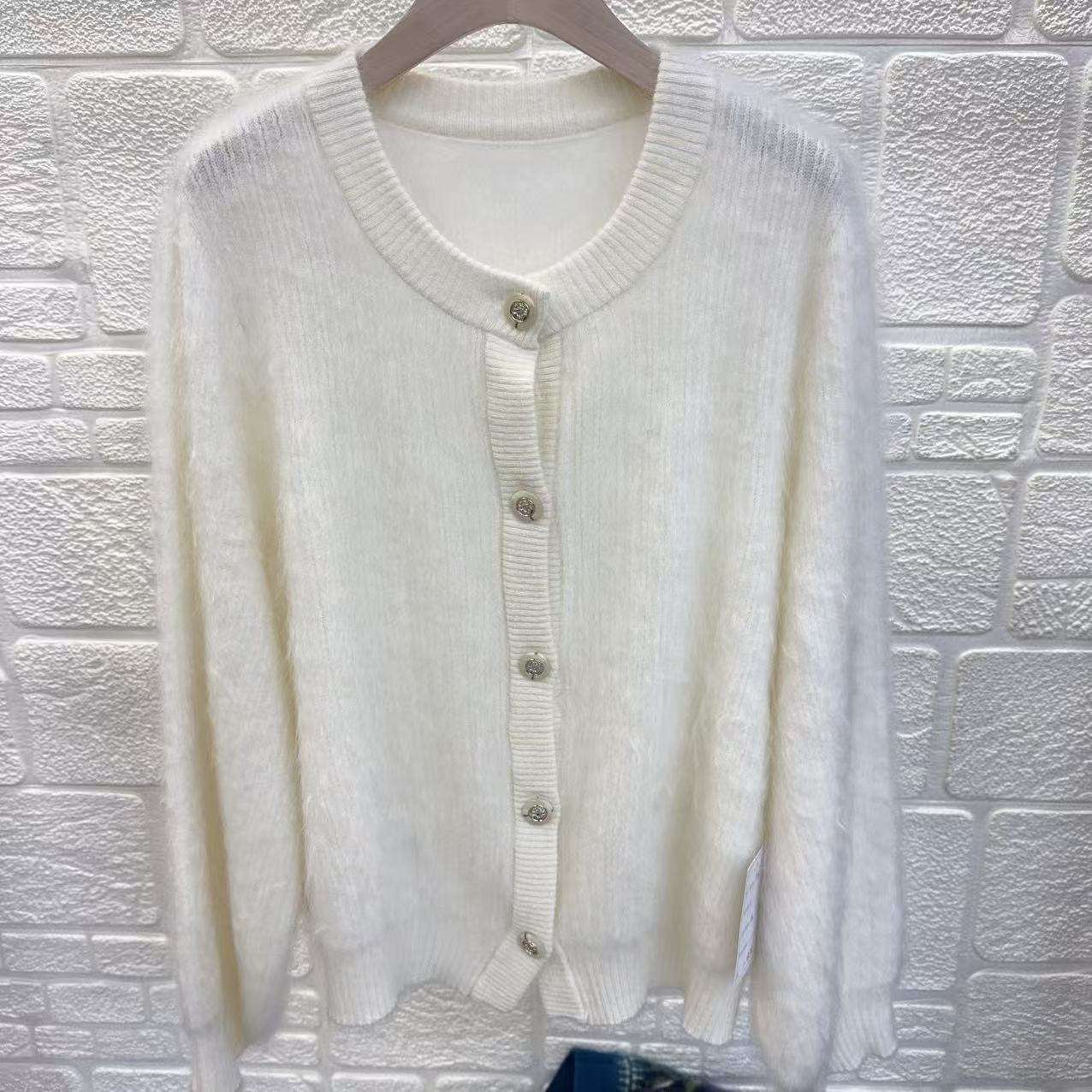 Winter Casual Women's Sweater - 100% Cashmere Cardigan with Custom Logo Option