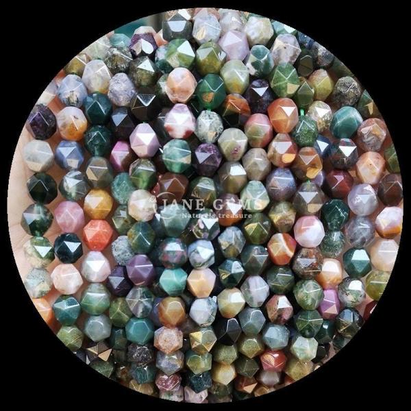 Deslumbrante corte de diamante, contas de pedra preciosa multicoloridas, quartzo claro, cordas soltas de carneliano, para a elaboração de jóias requintadas