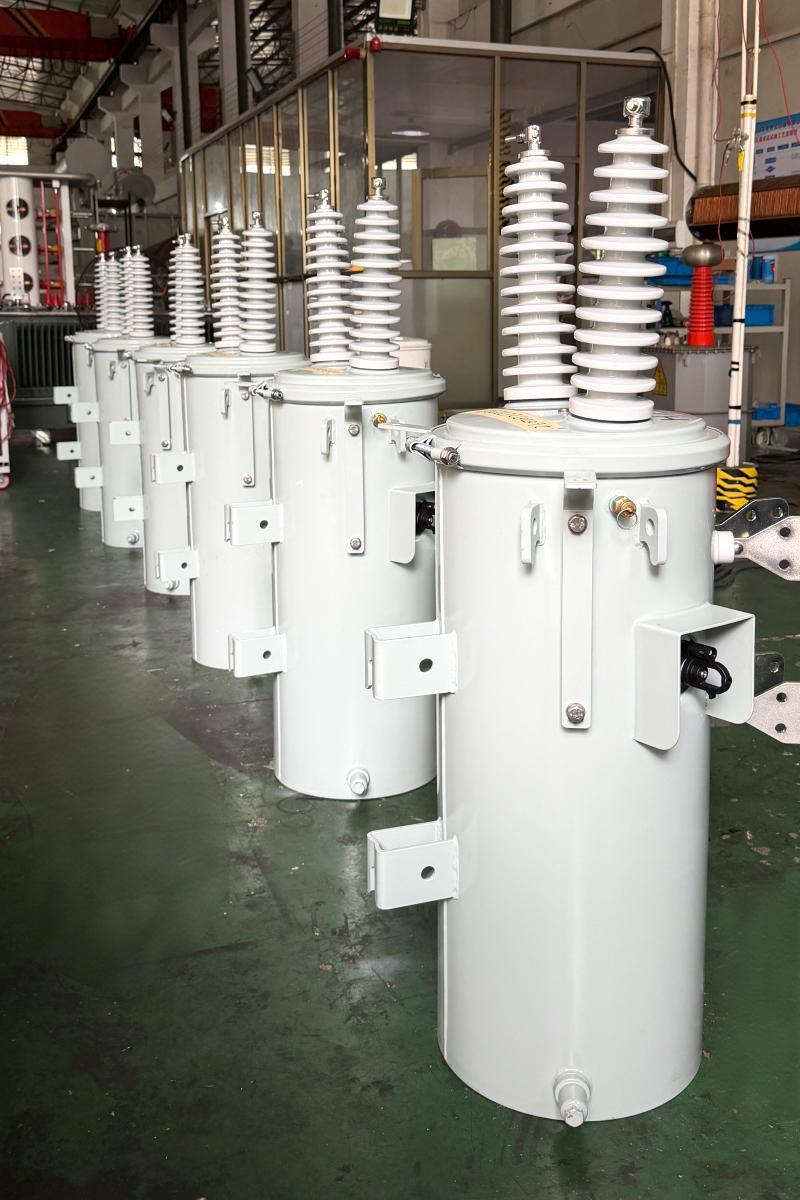 Dual 120/240V Output 5kVA Single Phase Pole Mounted Transformer for Rural Utility Distribution