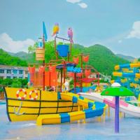 Anti-static Fiberglass Boat Water Slide for Water Parks
