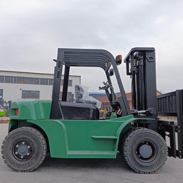Japanese ISUZU Forklift Diesel 5 Ton 6BG1 Heavy Duty Diesel Forklift