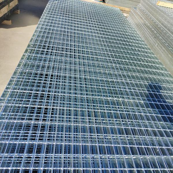 raspagem 19w4 de aço industrial para a plataforma química do andaime do equipamento fabril