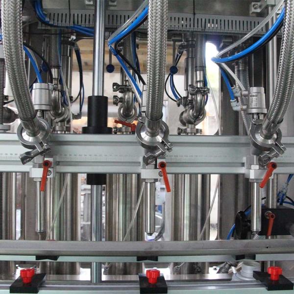 Máquina automática de enchimento de pistão volumétrico com sistema de enchimento em linha servo-conduzido com várias cabeças