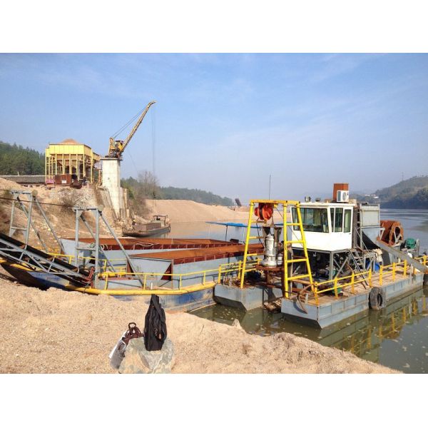 800m Discharging Distance Sand Dredging Pontoon 30m Dredging Depth 50cm Draught