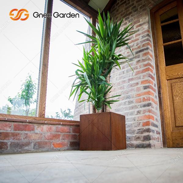 SGS  Custom Long Square Corten Steel Flower Pots Fashionable weather resistance