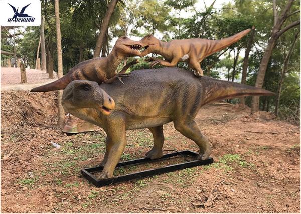 Life Size Animatronic Dinosaur Garden Ornaments Mother And Baby Garden Display